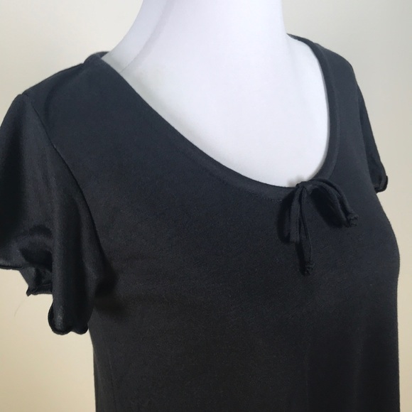 Hot Mama Flutter Sleeved Top - Picture 2 of 7